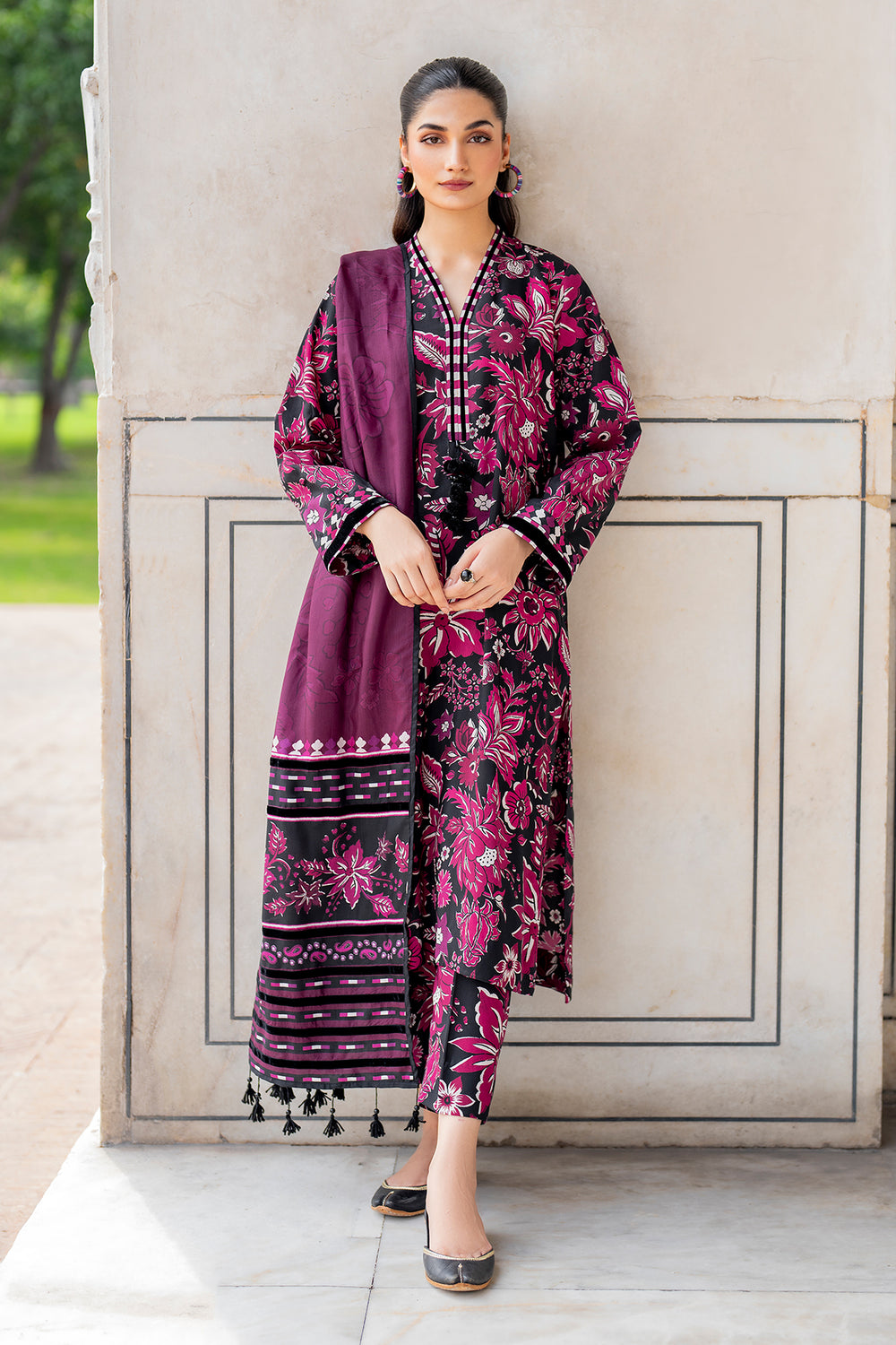 Baroque D # 160- 49 | 3pc Karandi | Digital Karandi Dupatta