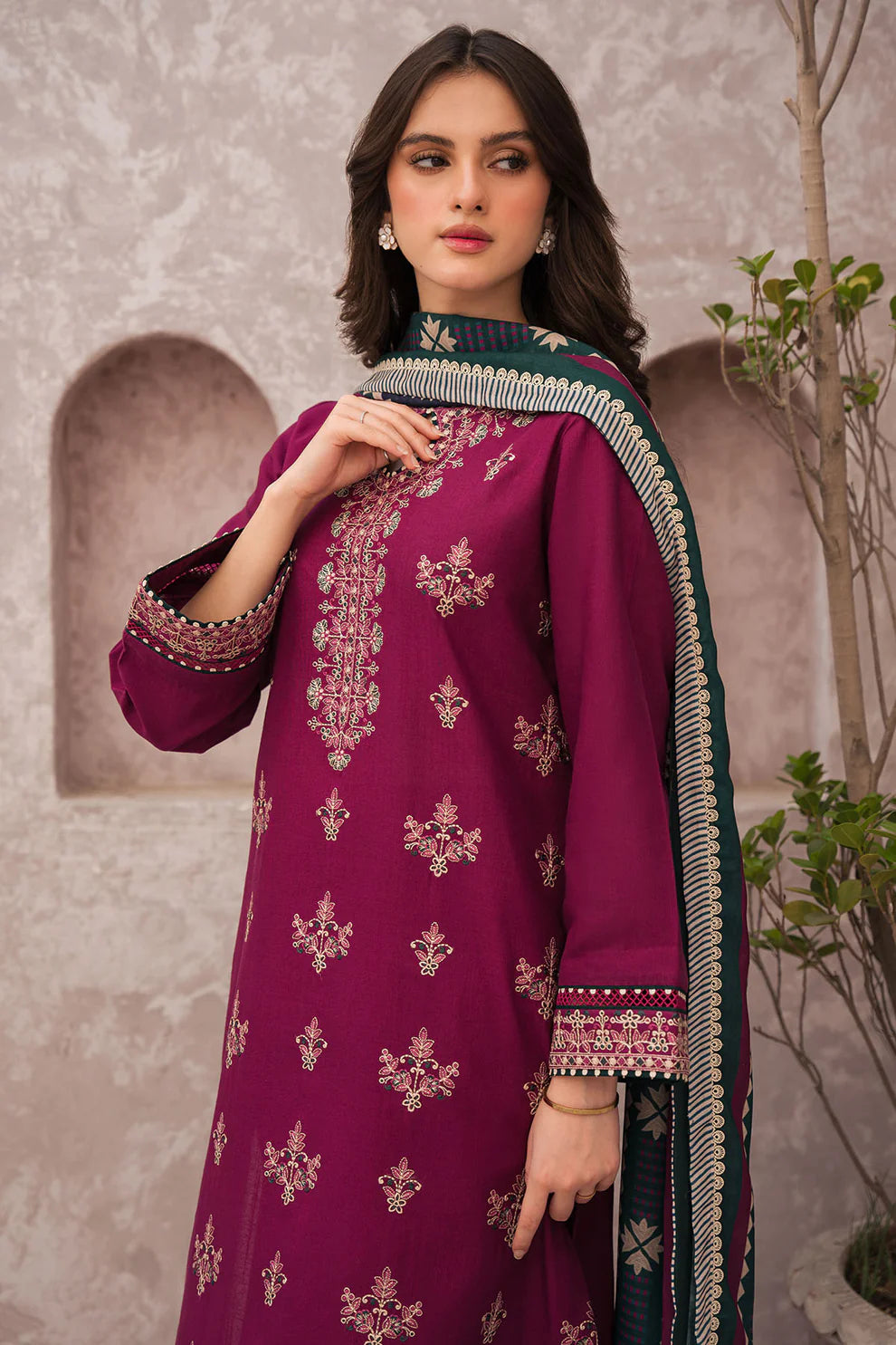 Jazmin D# 235- 01 | 3PC Luxury Lawn | Cotton Silk Ptint Duppata