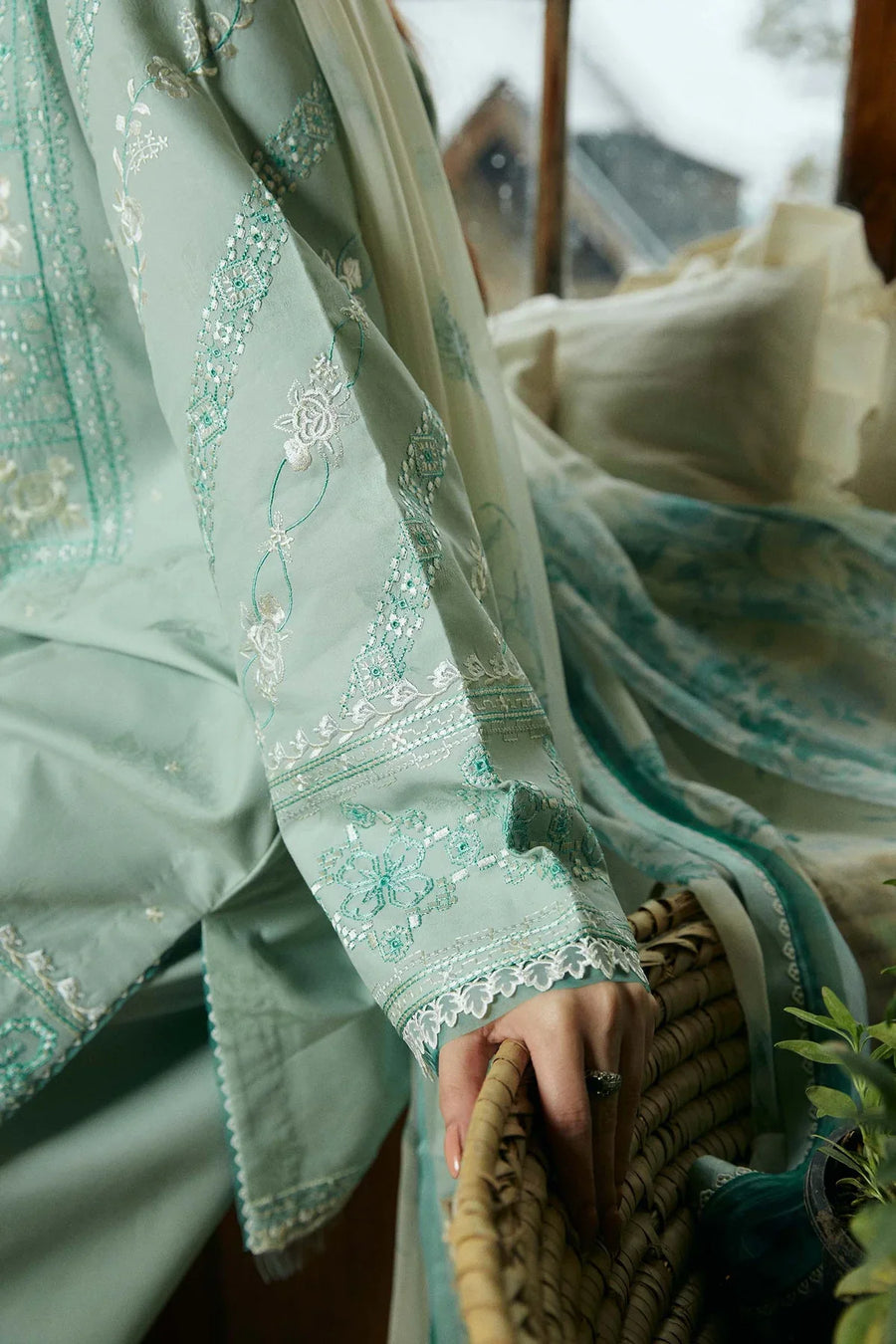 Zara Shahjahan D # 137 - 01 | 3PC Luxury Dhanak | Wool Shawl