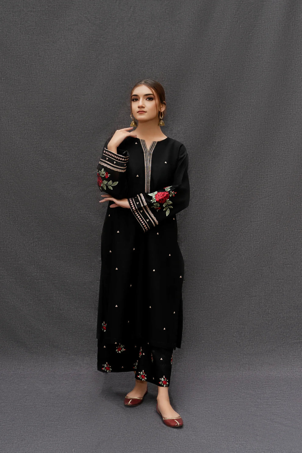 Urge D # 85 - 01 | 3PC Luxury Lawn |  Printed Duppata