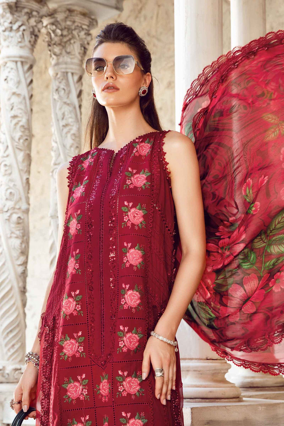 Maria B D # 335 - 01 | 3PC Luxury Lawn | Diamond Printed Duppata