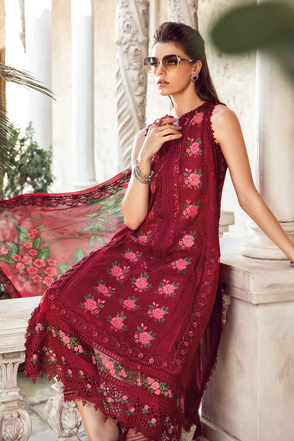 Maria B D # 335 - 01 | 3PC Luxury Lawn | Diamond Printed Duppata