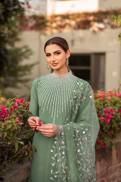 Natasha Kamal D # 49 - 01 | 3PC Luxury Lawn | Organza Embroidered Duppata