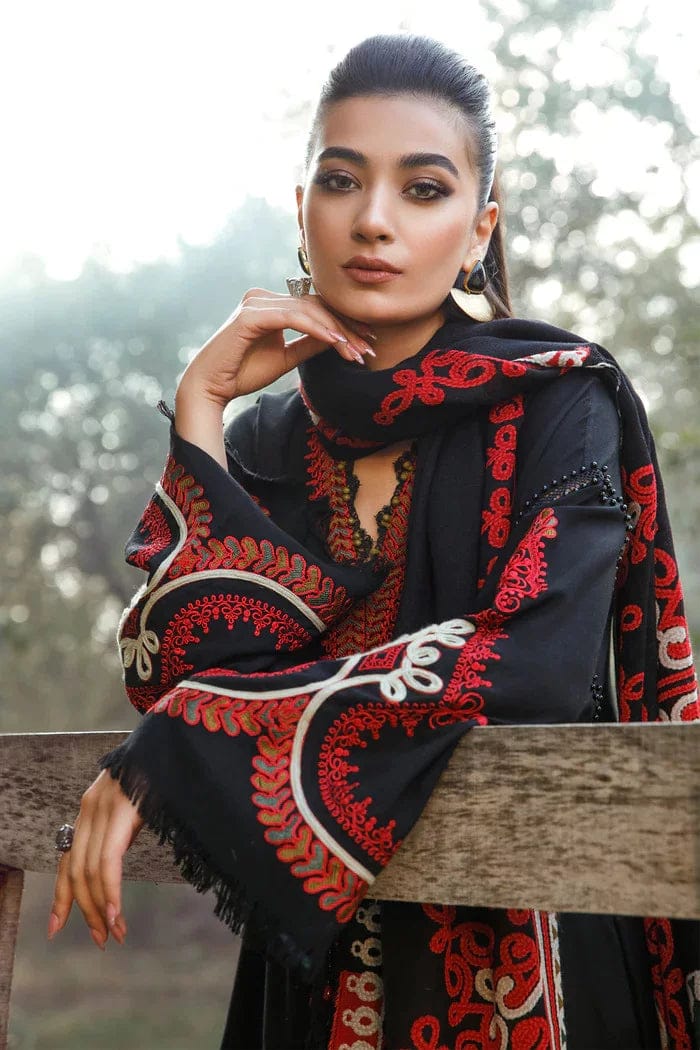 Maria B D # 255 - 01 | 3pc Slub Khaddar With Swiss Wool Shawl