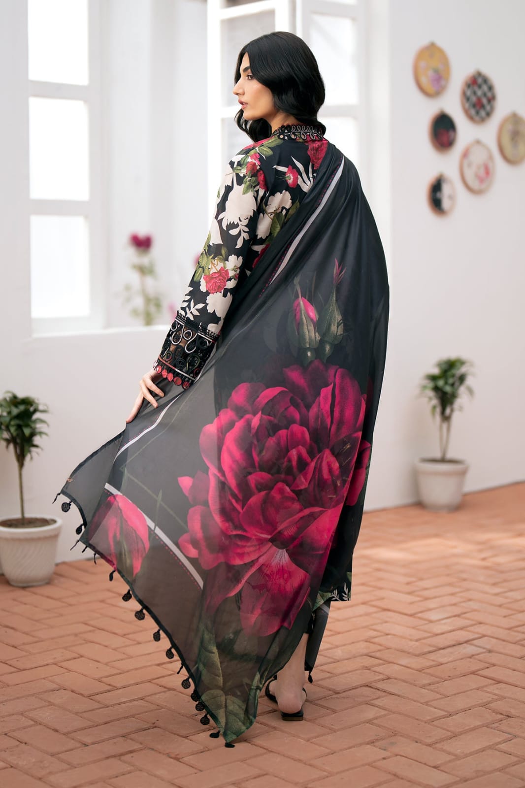 Baroque D # 349- 21 | 3pc Karandi | Digital Karandi Dupatta