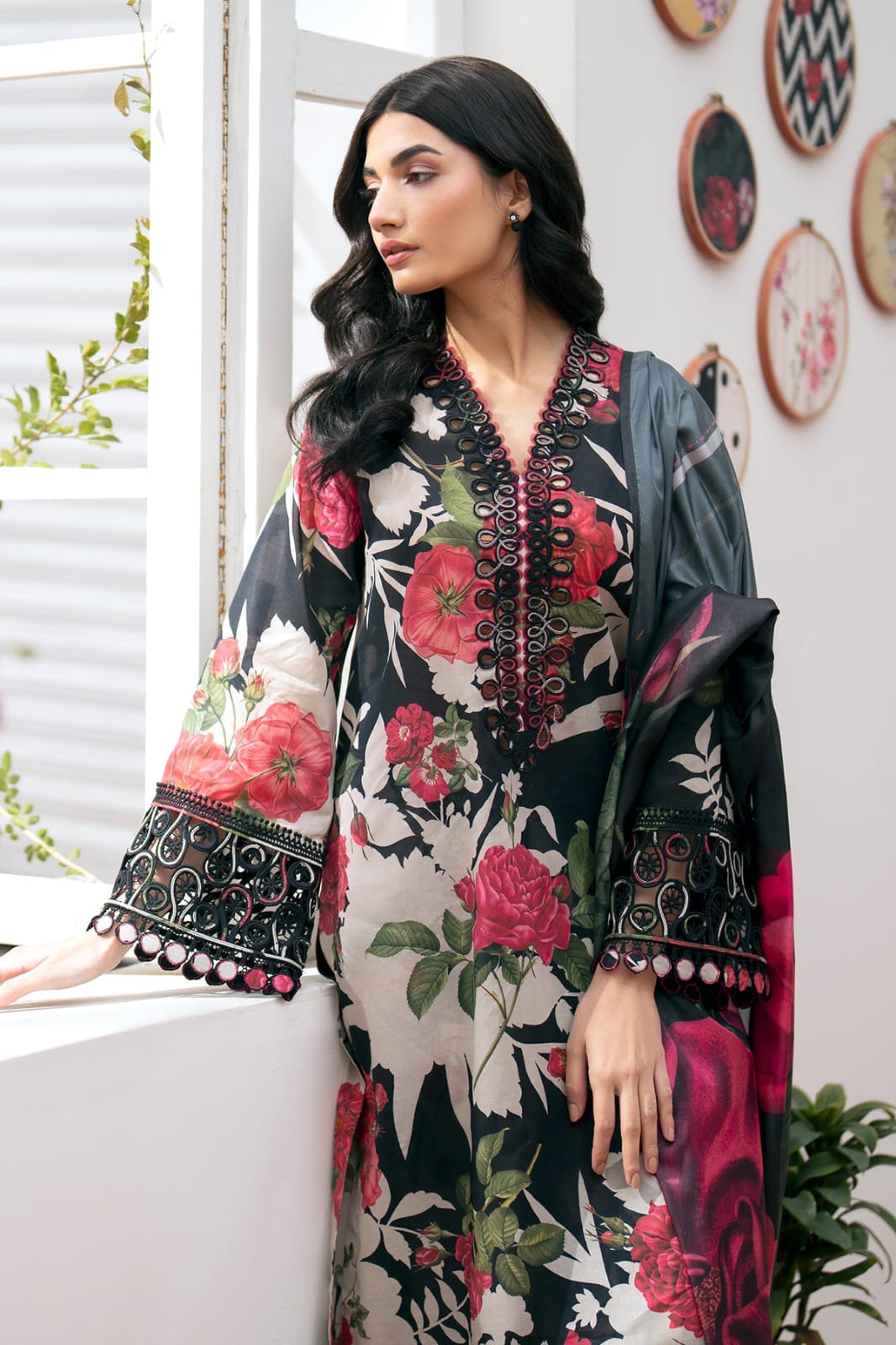 Baroque D # 349- 21 | 3pc Karandi | Digital Karandi Dupatta