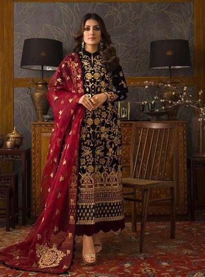 Zainab Chottani D # 375 - 03 | 3pc Luxury Velvet | Embroidered Organza Dupatta