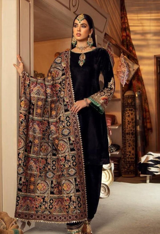 Zainab Chotani D # 375 - 12 | 3pc Luxury Velvet | Ready To Wear Embroidered Karandi Shawl