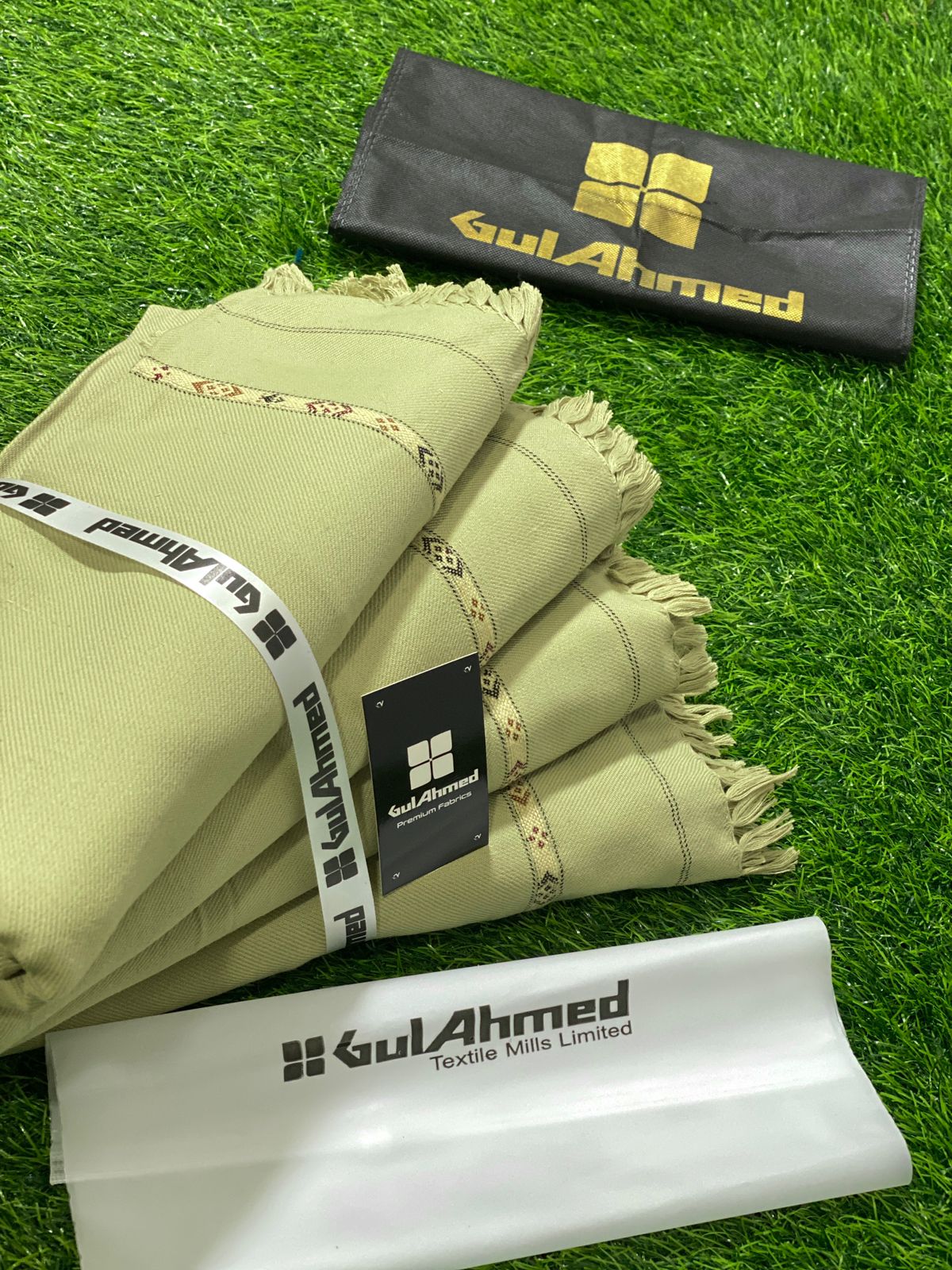 GUL-AHMED D 250 - 10 | Gents WINTER Premium Quality Wool Shawl