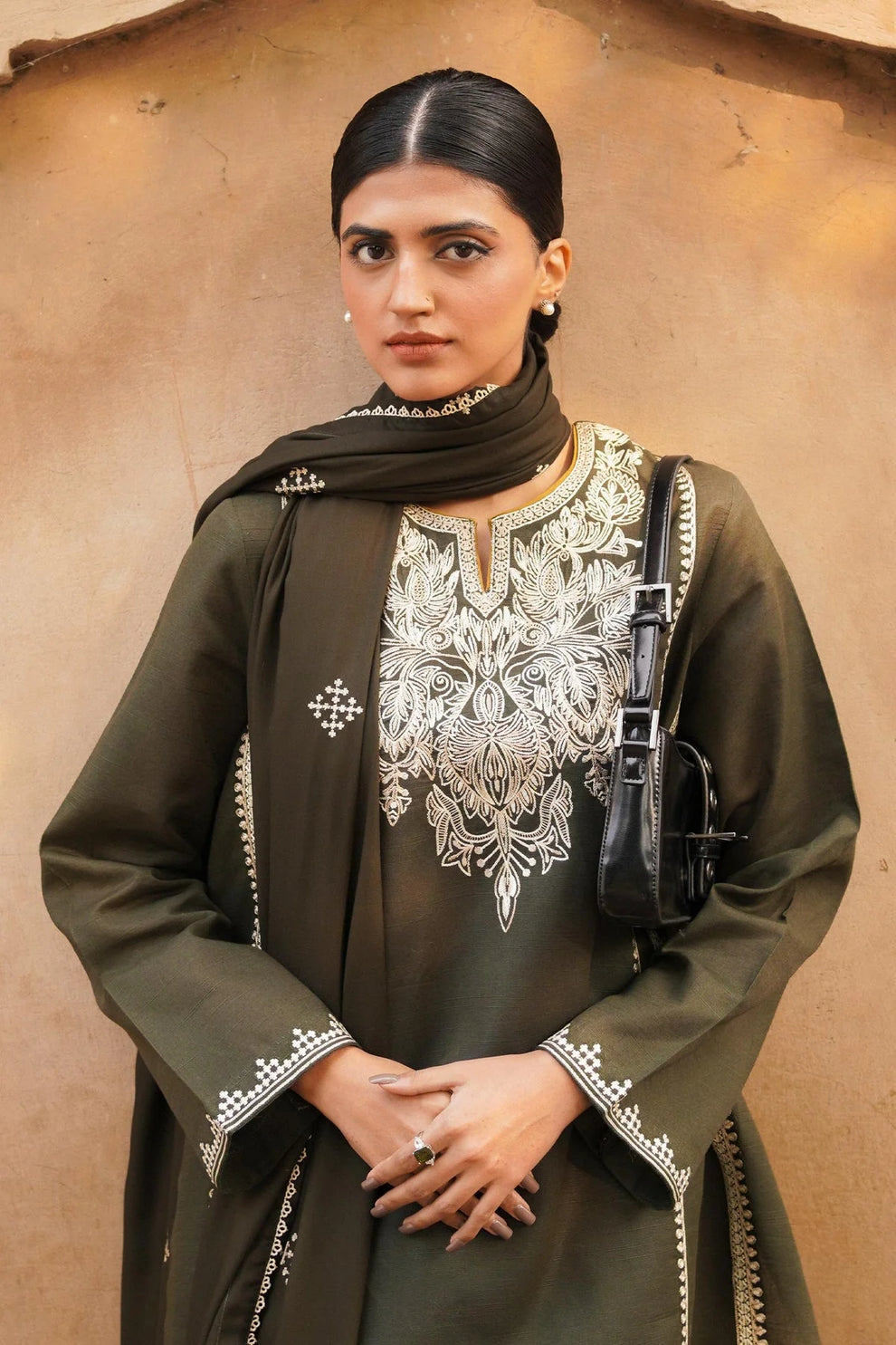 Zara Shahjahan D # 21-04 | 3pc Dhanak with Embriodered Dhanak Shawl