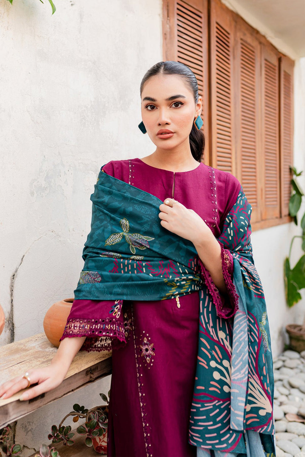 Sapphire D # 139 - 01 | 3PC Luxury Dhanak | Wool Shawl